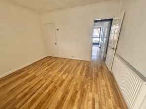Dining Room- click for photo gallery